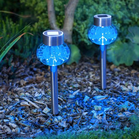 Add a mystical touch to your garden with solar lights: Let the magic unfold.